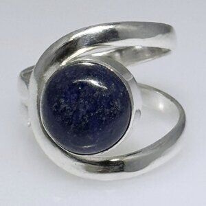 Sterling Silver ring with natural Lapis Lazuli gemstone, size 8.50, NWOT